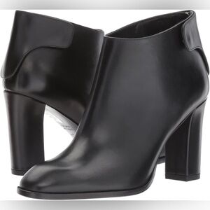 Women’s VIA SPIGA black leather Aston ankle boot- Size 9